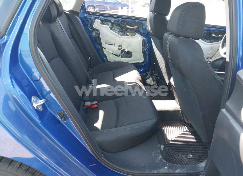 Photo 8 of 2018 Honda Civic LX (VIN 19XFC2E51JE000549)