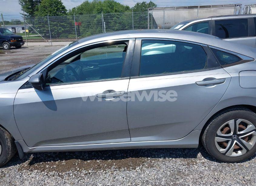 Photo 13 of 2016 Honda Civic LX (VIN 19XFC2E52GE077147)