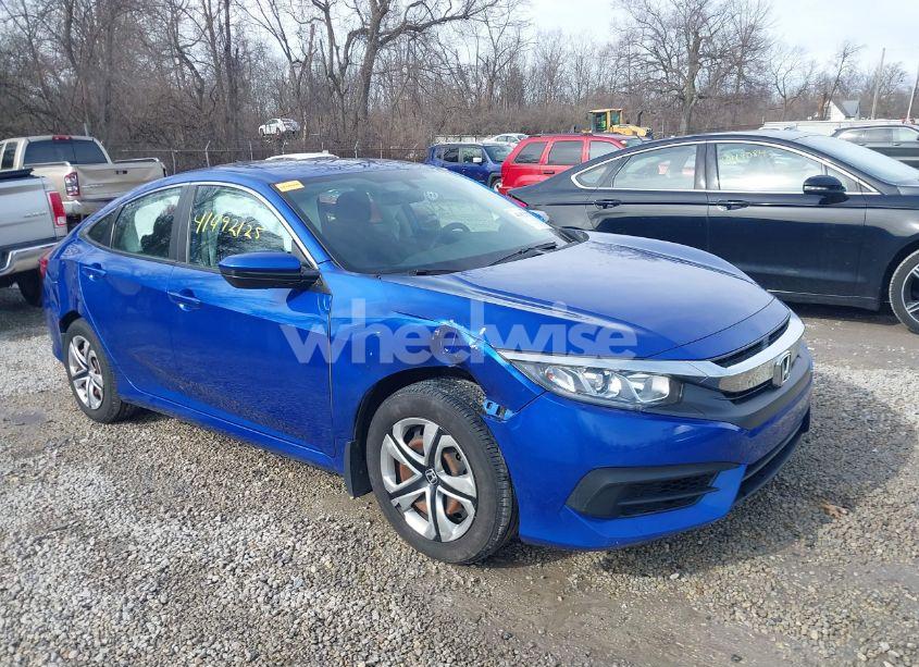 2017 Honda Civic LX (VIN 19XFC2E52HE079241) main photo