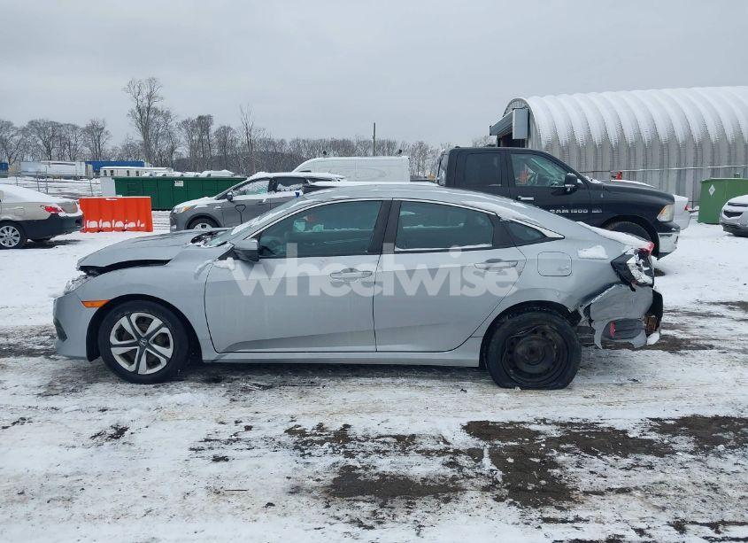 Photo 14 of 2018 Honda Civic LX (VIN 19XFC2E52JE026061)