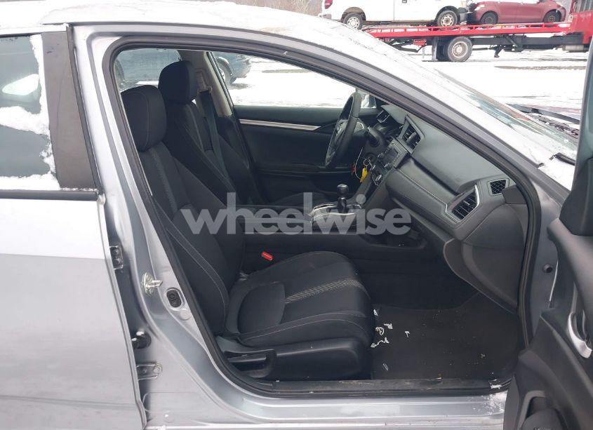 Photo 5 of 2018 Honda Civic LX (VIN 19XFC2E52JE026061)