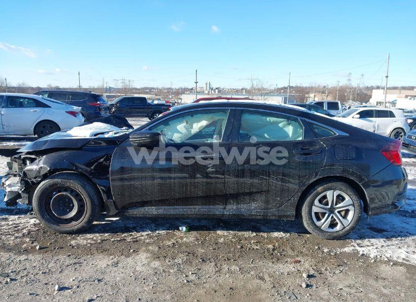Photo 13 of 2018 Honda Civic LX (VIN 19XFC2E54JE001582)