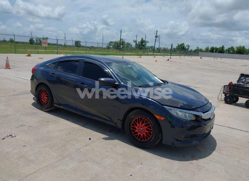 2017 Honda Civic LX (VIN 19XFC2E56HE059302) main photo