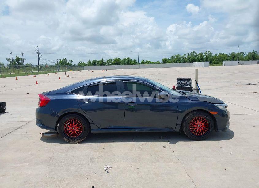 Photo 13 of 2017 Honda Civic LX (VIN 19XFC2E56HE059302)