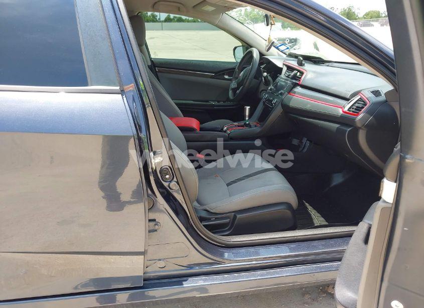 Photo 5 of 2017 Honda Civic LX (VIN 19XFC2E56HE059302)