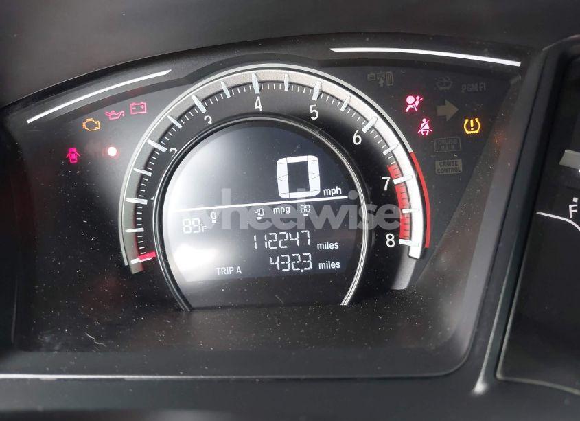 Photo 7 of 2017 Honda Civic LX (VIN 19XFC2E56HE059302)