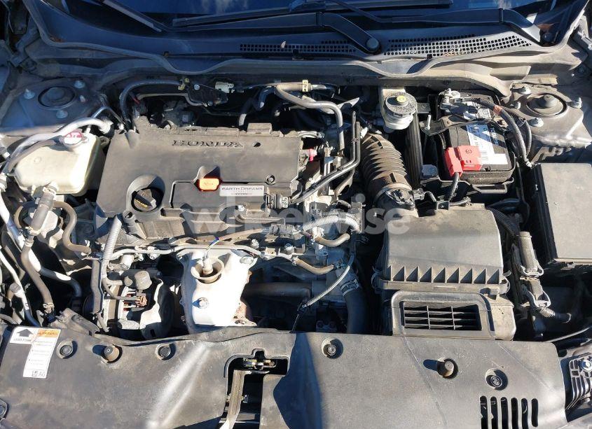 Photo 10 of 2018 Honda Civic LX (VIN 19XFC2E56JE015323)