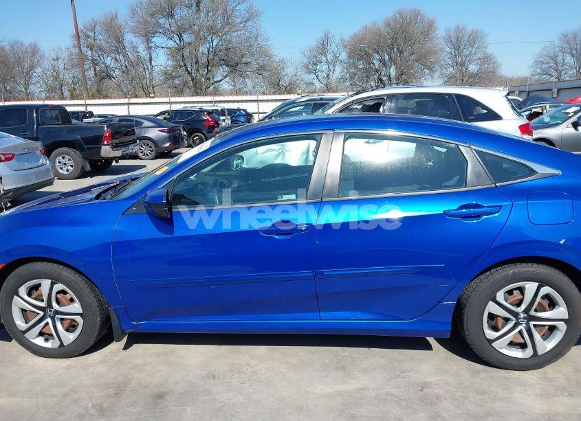 Photo 14 of 2018 Honda Civic LX (VIN 19XFC2E56JE032848)