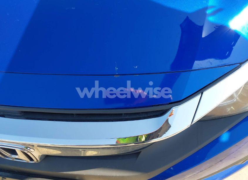 Photo 21 of 2018 Honda Civic LX (VIN 19XFC2E56JE032848)