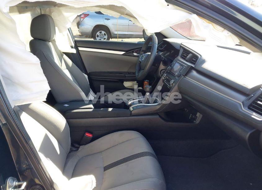 Photo 5 of 2017 Honda Civic LX (VIN 19XFC2E5XHE021328)