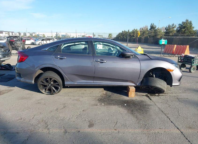 Photo 13 of 2020 Honda Civic SPORT (VIN 19XFC2E84LE021876)