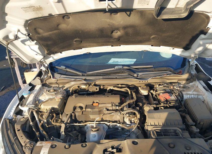 Photo 10 of 2020 Honda Civic SPORT (VIN 19XFC2E87LE007681)
