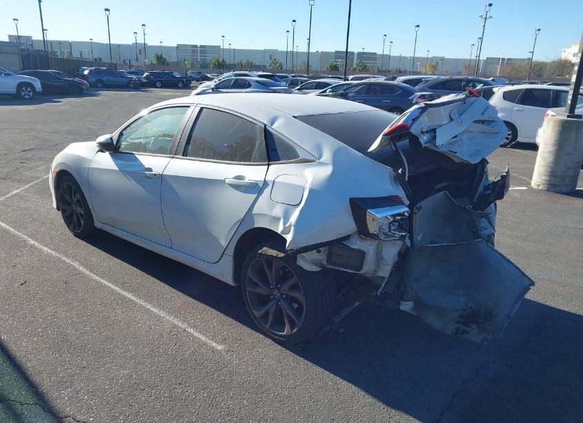 Photo 3 of 2020 Honda Civic SPORT (VIN 19XFC2E87LE007681)