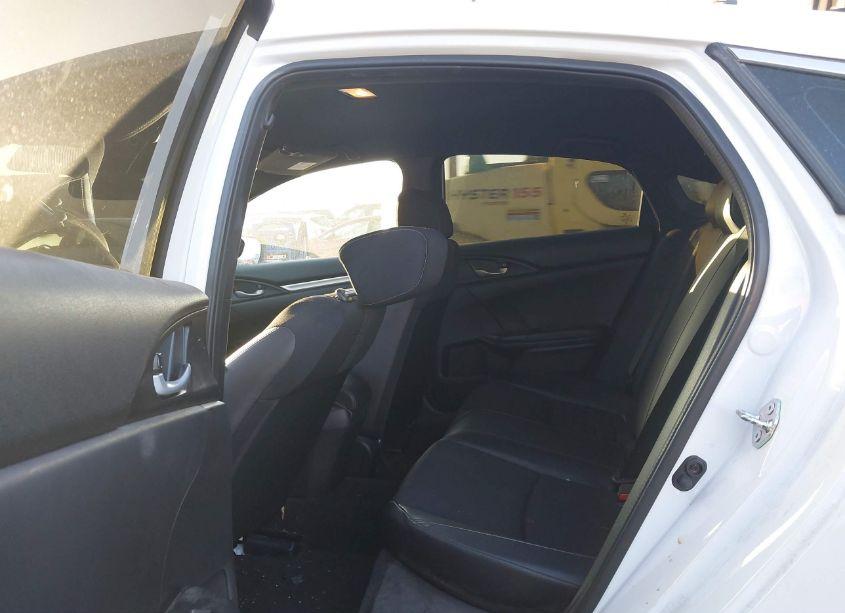 Photo 8 of 2020 Honda Civic SPORT (VIN 19XFC2E87LE007681)