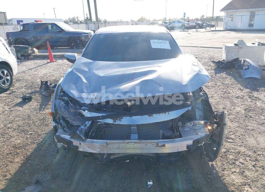 Photo 6 of 2019 Honda Civic SPORT (VIN 19XFC2E8XKE015384)