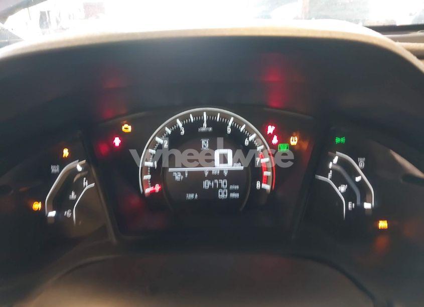 Photo 7 of 2016 Honda Civic LX (VIN 19XFC2F50GE010870)