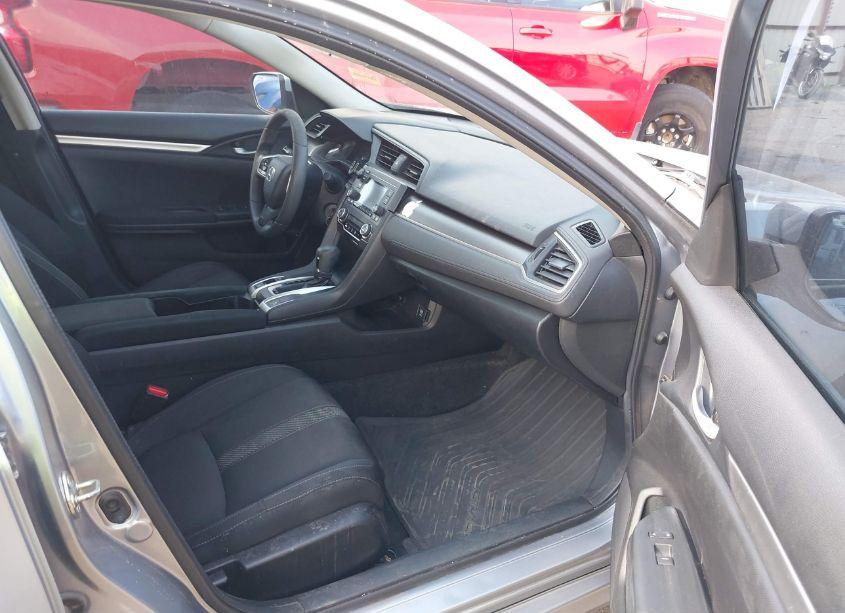 Photo 5 of 2016 Honda Civic LX (VIN 19XFC2F50GE018550)