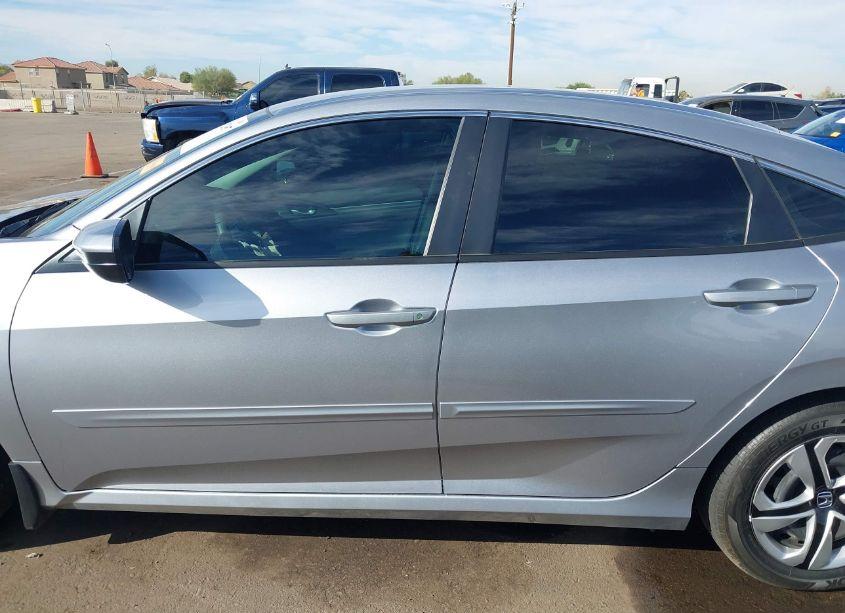 Photo 13 of 2016 Honda Civic LX (VIN 19XFC2F50GE030603)
