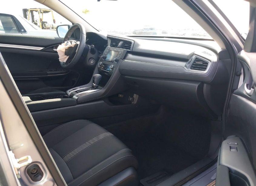 Photo 5 of 2016 Honda Civic LX (VIN 19XFC2F50GE030603)