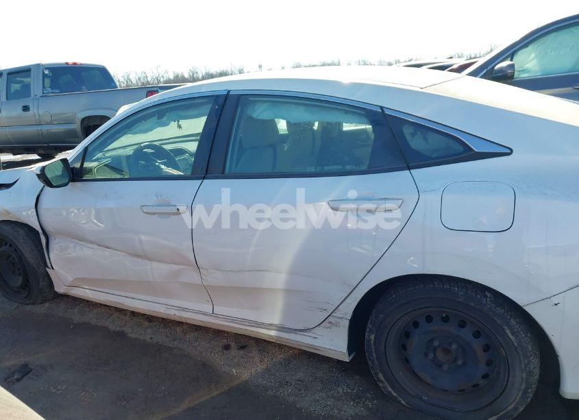 Photo 13 of 2016 Honda Civic LX (VIN 19XFC2F50GE071412)