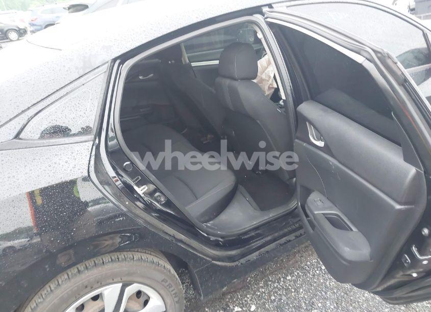 Photo 8 of 2016 Honda Civic LX (VIN 19XFC2F50GE091403)