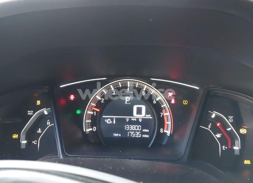 Photo 7 of 2017 Honda Civic LX (VIN 19XFC2F50HE007646)