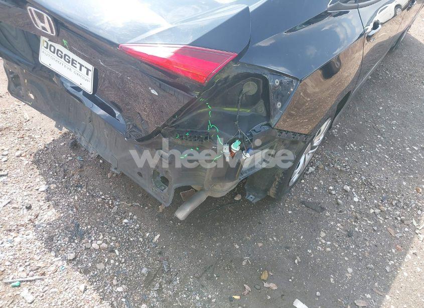 Photo 19 of 2017 Honda Civic LX (VIN 19XFC2F50HE058340)