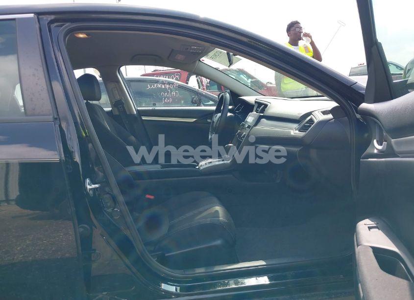 Photo 5 of 2017 Honda Civic LX (VIN 19XFC2F50HE058340)