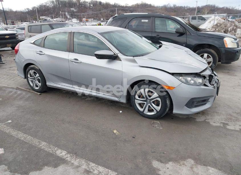 2017 Honda Civic LX (VIN 19XFC2F50HE073033) main photo