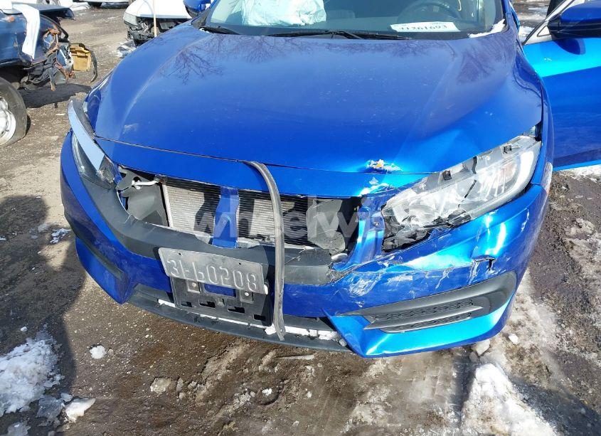 Photo 6 of 2017 Honda Civic LX (VIN 19XFC2F50HE201996)
