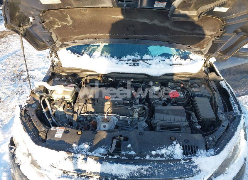 Photo 10 of 2017 Honda Civic LX (VIN 19XFC2F50HE211251)