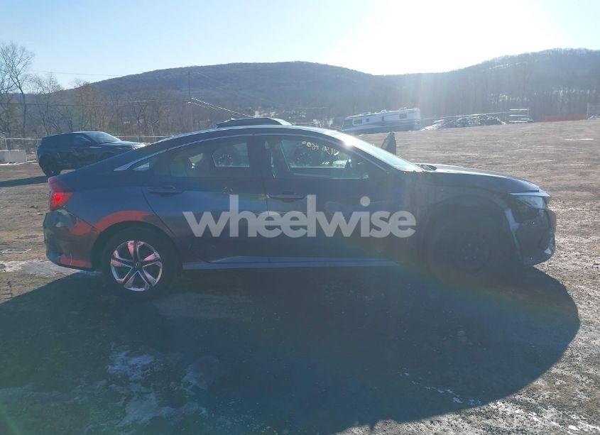 Photo 13 of 2017 Honda Civic LX (VIN 19XFC2F50HE211251)