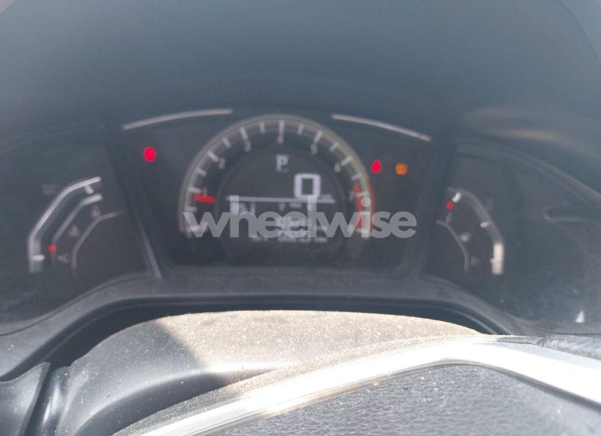 Photo 7 of 2017 Honda Civic LX (VIN 19XFC2F50HE218801)