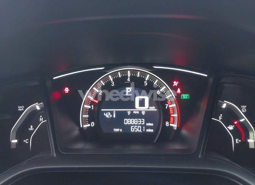 Photo 7 of 2018 Honda Civic LX (VIN 19XFC2F50JE009340)