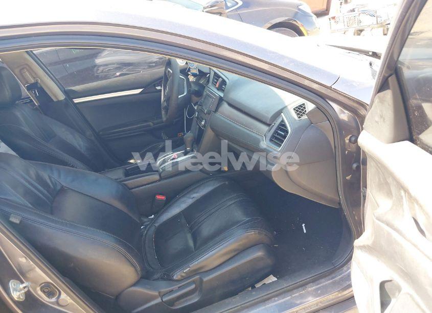 Photo 5 of 2018 Honda Civic LX (VIN 19XFC2F50JE014313)