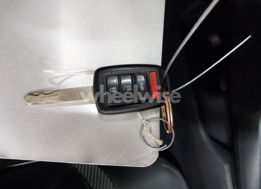 Photo 11 of 2018 Honda Civic LX (VIN 19XFC2F50JE021293)