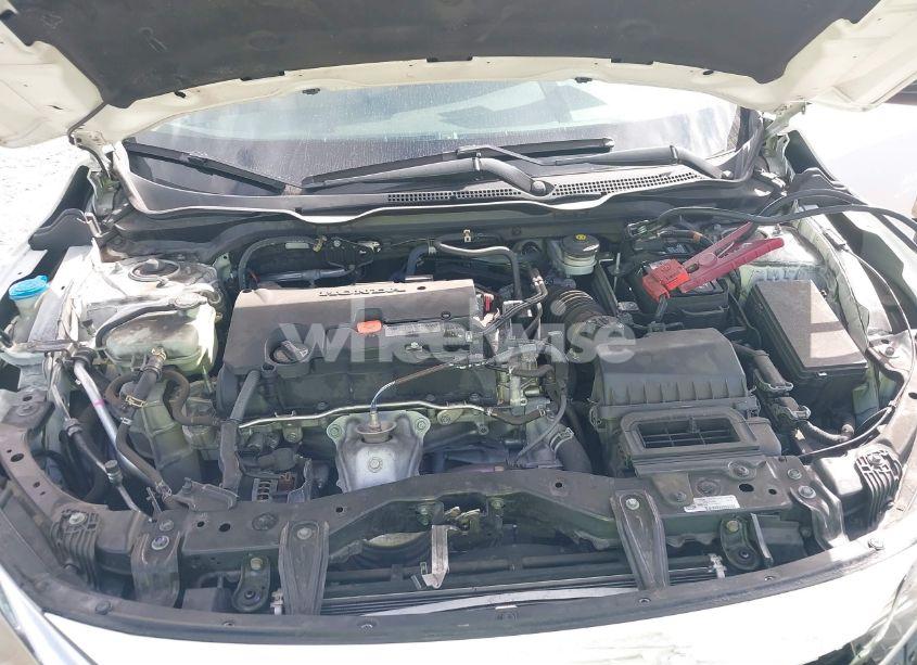 Photo 10 of 2018 Honda Civic LX (VIN 19XFC2F50JE023481)