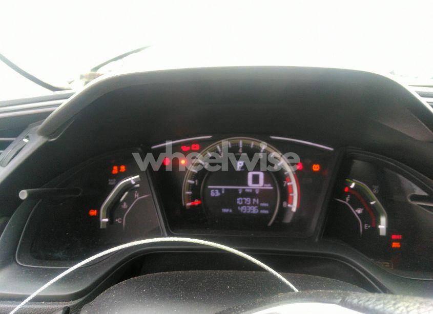 Photo 7 of 2018 Honda Civic LX (VIN 19XFC2F50JE028745)