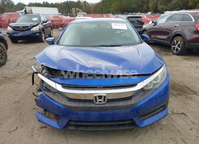 Photo 12 of 2018 Honda Civic LX (VIN 19XFC2F50JE029474)