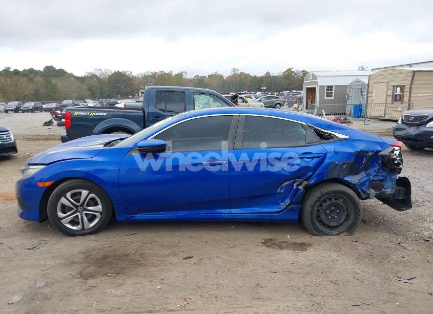 Photo 14 of 2018 Honda Civic LX (VIN 19XFC2F50JE029474)