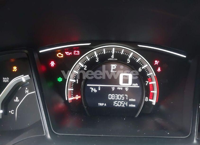 Photo 7 of 2018 Honda Civic LX (VIN 19XFC2F50JE029474)