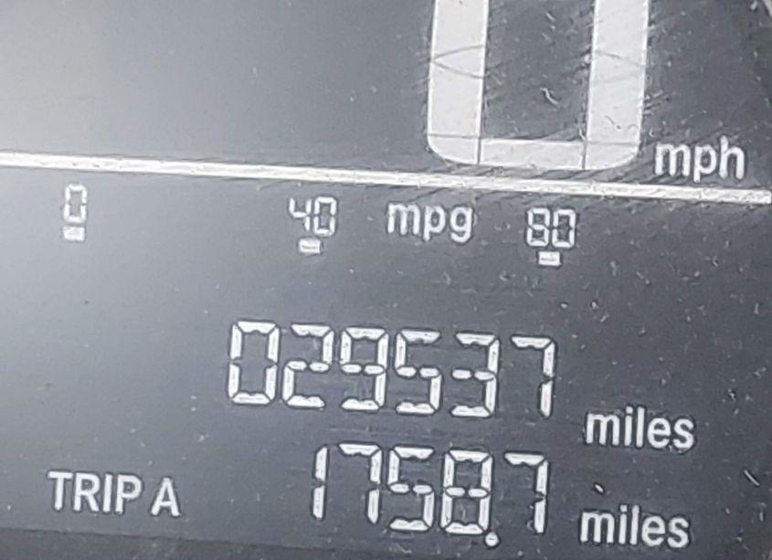 Photo 16 of 2018 Honda Civic LX (VIN 19XFC2F50JE040183)