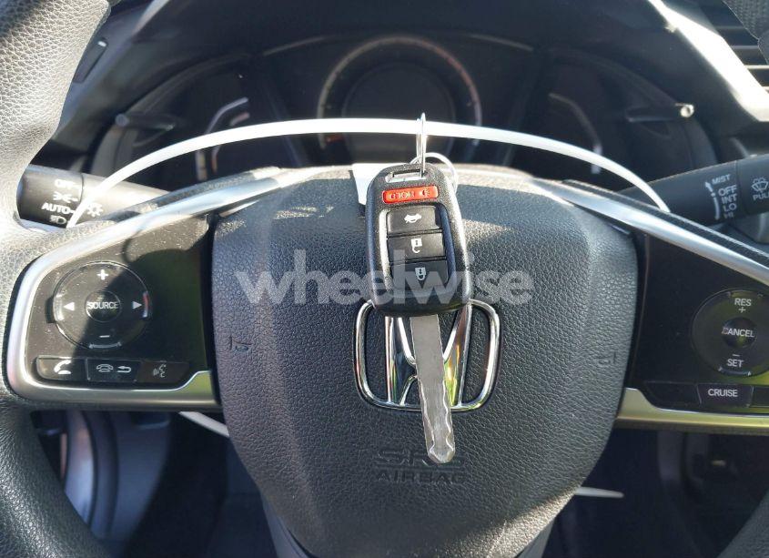 Photo 11 of 2016 Honda Civic LX (VIN 19XFC2F51GE013485)