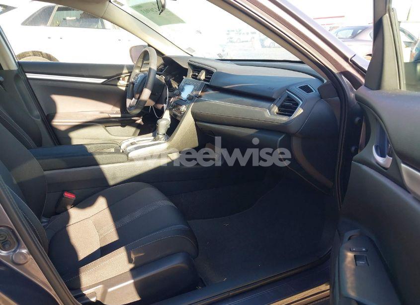 Photo 5 of 2016 Honda Civic LX (VIN 19XFC2F51GE013485)