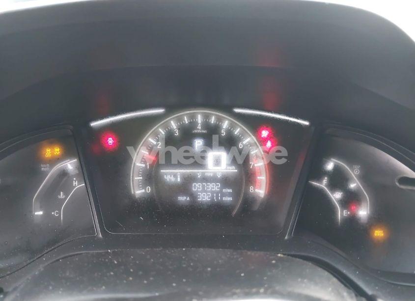 Photo 7 of 2017 Honda Civic LX (VIN 19XFC2F51HE012953)