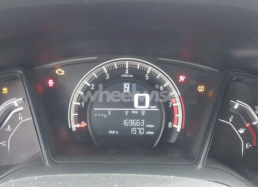 Photo 7 of 2017 Honda Civic LX (VIN 19XFC2F51HE026514)