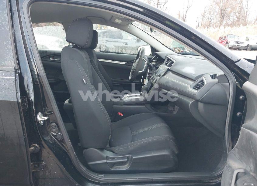 Photo 5 of 2018 Honda Civic LX (VIN 19XFC2F51JE022839)