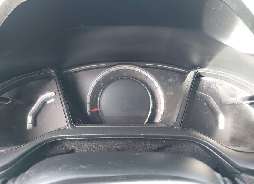 Photo 7 of 2018 Honda Civic LX (VIN 19XFC2F51JE024736)