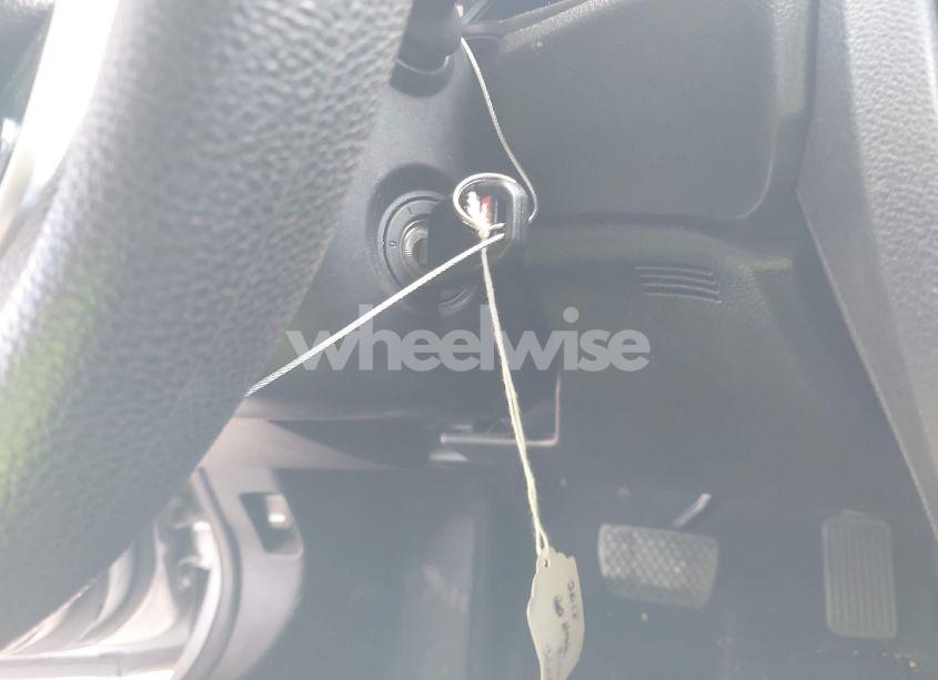 Photo 11 of 2018 Honda Civic LX (VIN 19XFC2F51JE030939)