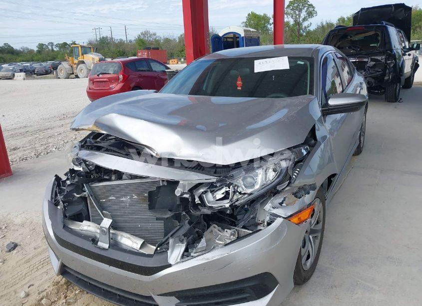 Photo 2 of 2018 Honda Civic LX (VIN 19XFC2F51JE030939)